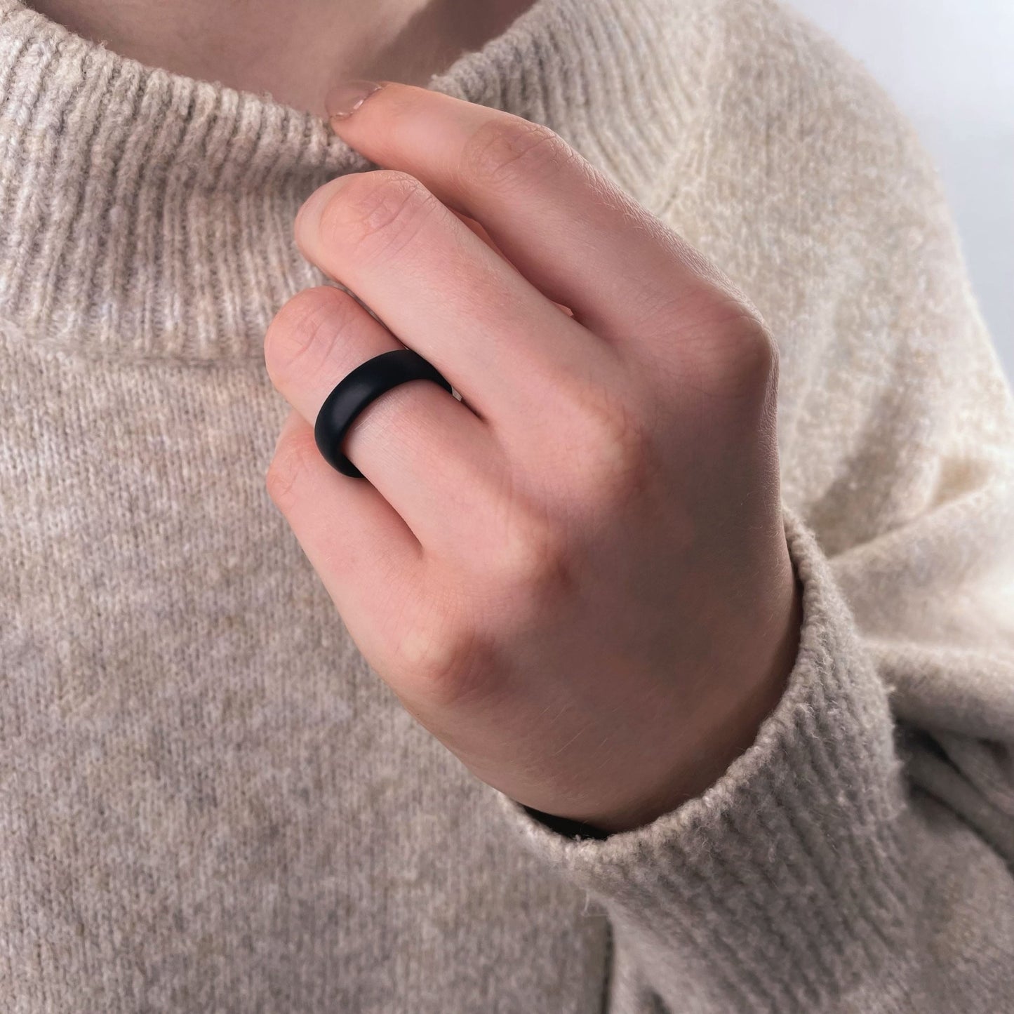 Classic Sort Dame Silikonering - NewRing - Silikonering i farverne: sort ring, hvid ring, lyserød ring, blå ring, grå ring i typerne: blød ring, herre ring, dame ring
