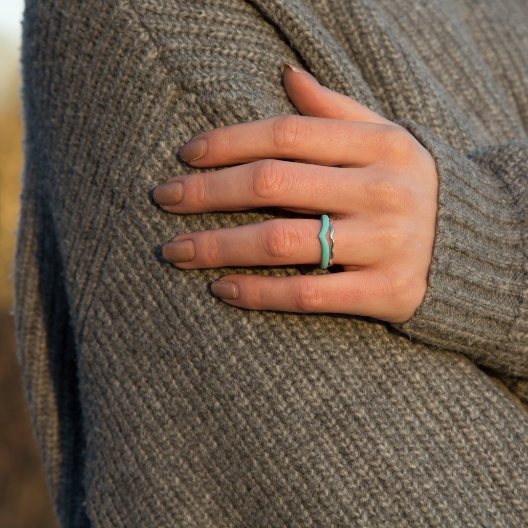 Love Turkis Silikonering - NewRing - Silikonering i farverne: sort ring, hvid ring, lyserød ring, blå ring, grå ring i typerne: blød ring, herre ring, dame ring