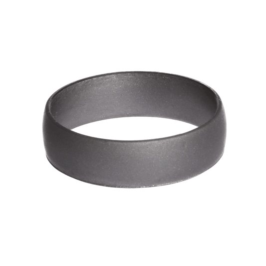 Silikone ring fra NewRing i farven oxideret sølv også kaldet sort sølv til manden, som er en allergivenlig ring eller forlovelsesring
