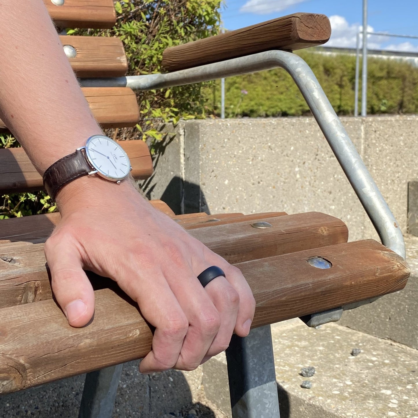 Chunky Sort Herre Silikonering - NewRing - Silikonering i farverne: sort ring, hvid ring, lyserød ring, blå ring, grå ring i typerne: blød ring, herre ring, dame ring